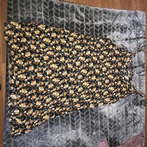 Pants, shorts & dresses